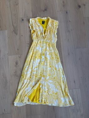 Taylor Yellow and White Floral Maxi Dress